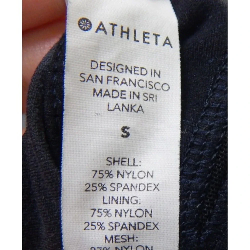 Athleta Small A-C Tank Top Conscious Crop Built in Bra Black Camo